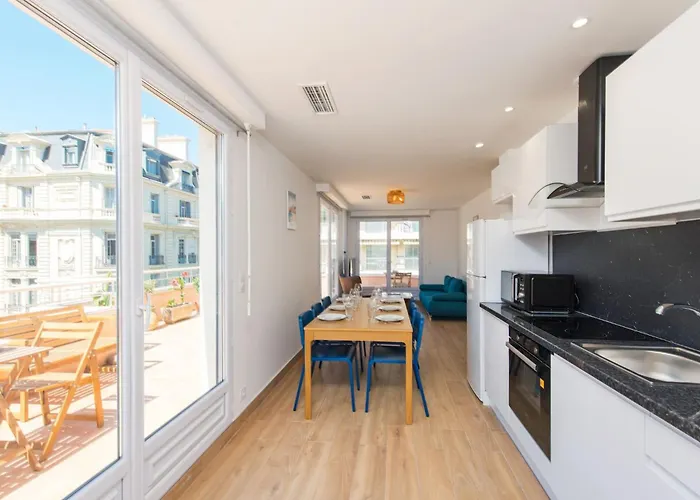 Gloria Marris * 芒通